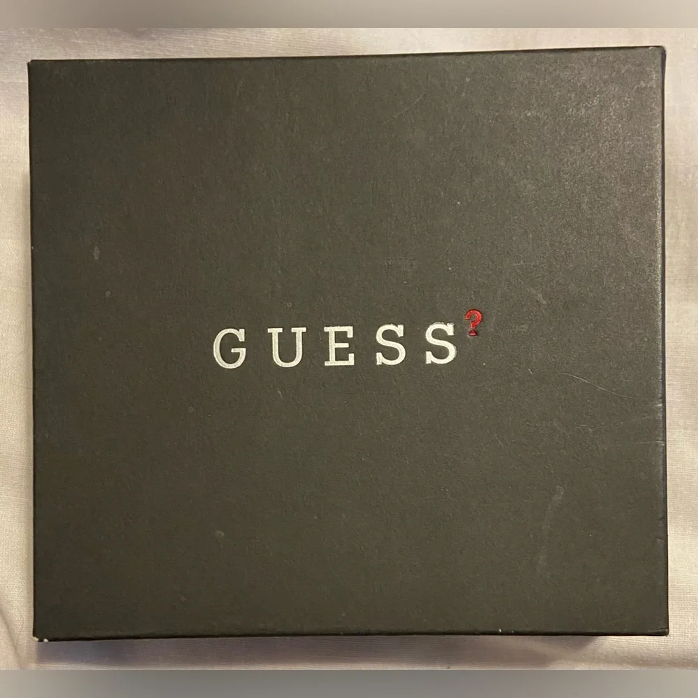 Guess Athletic Chronograph Quartz Digital Vtg Men’s Watch UMB119SHA3 W/5 Bands